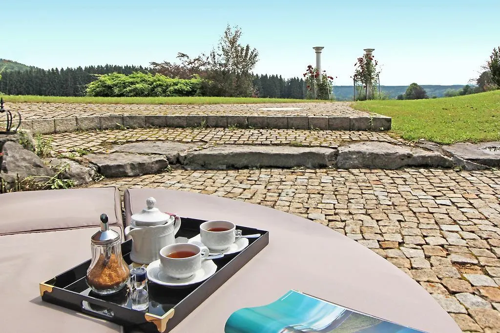 Apartment Gaestehaus Schloss Kronburg